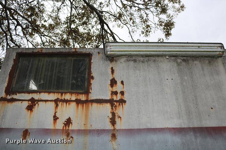 image for item DD5342 Lufkin TBF flatbed trailer