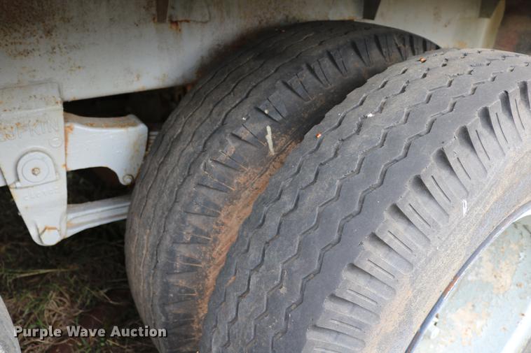 image for item DD5342 Lufkin TBF flatbed trailer