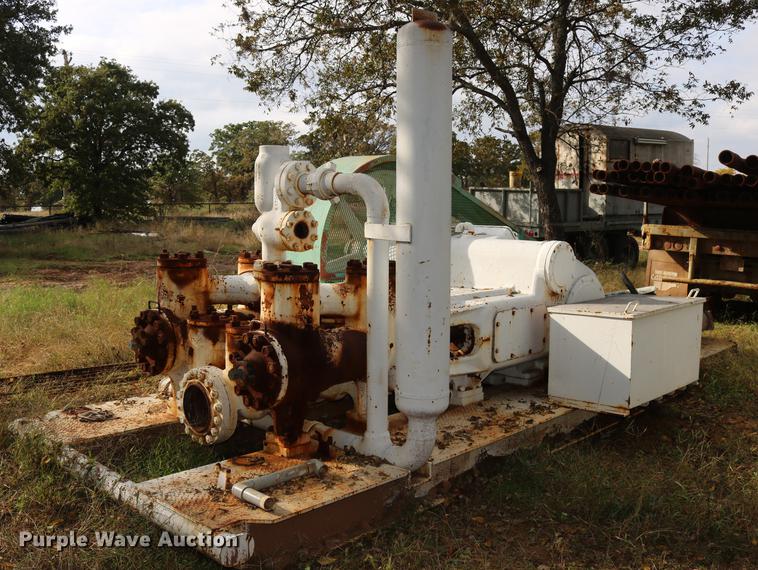 image for item DD5345 Oil well mud pump