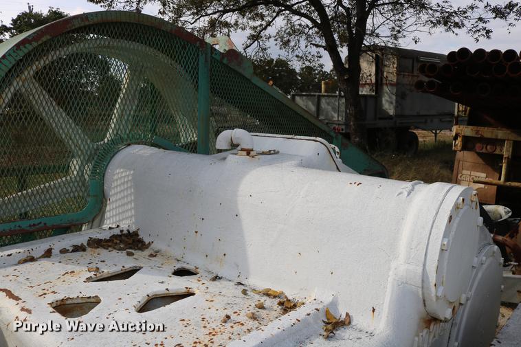 image for item DD5345 Oil well mud pump
