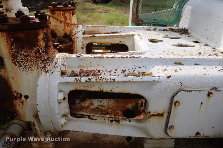 image for item DD5345 Oil well mud pump