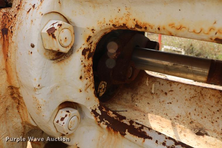 image for item DD5345 Oil well mud pump