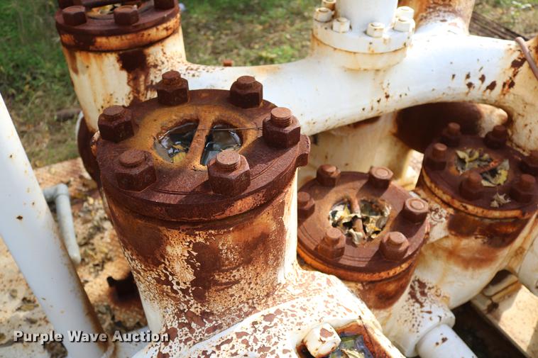 image for item DD5345 Oil well mud pump