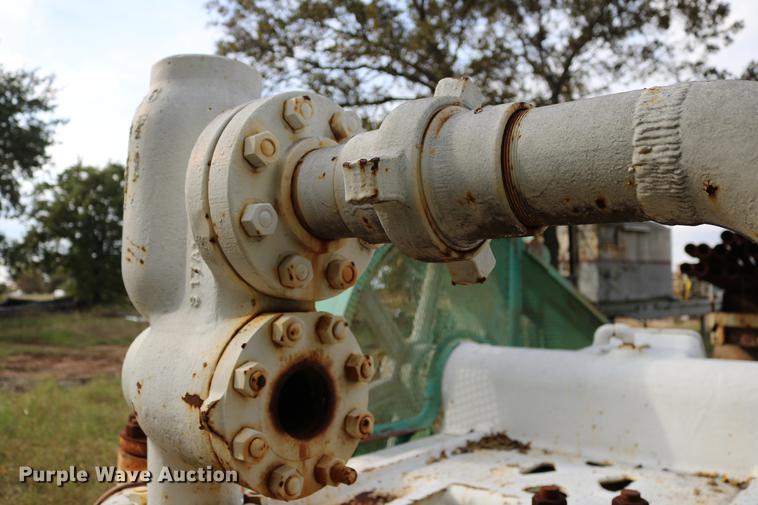 image for item DD5345 Oil well mud pump