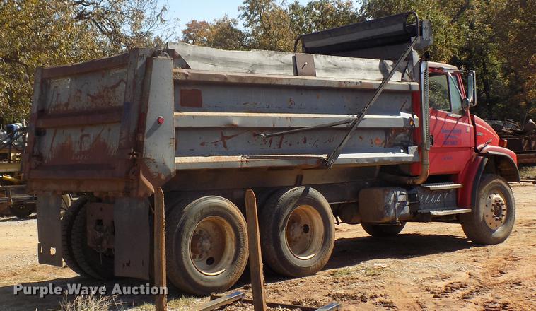 image for item DD5347 1998 Freightliner FL80 dump truck