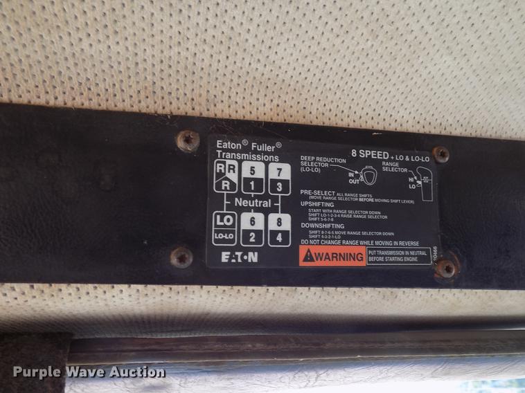 image for item DD5347 1998 Freightliner FL80 dump truck