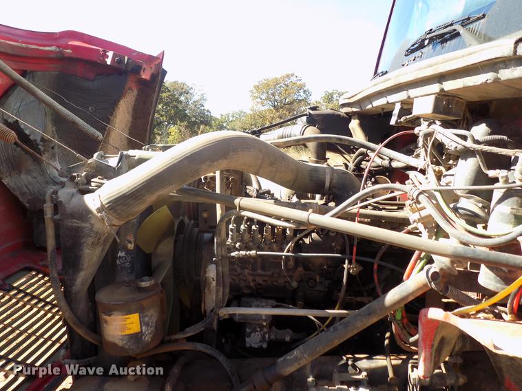 image for item DD5347 1998 Freightliner FL80 dump truck