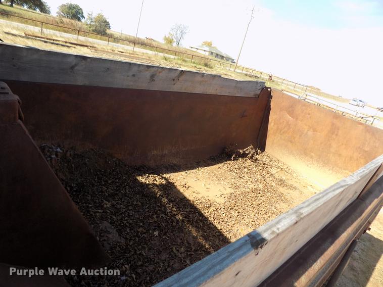 image for item DD5347 1998 Freightliner FL80 dump truck