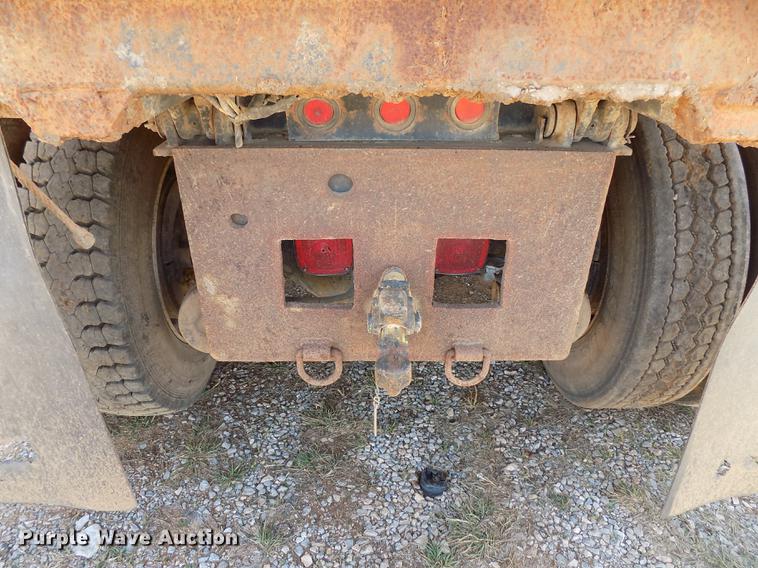 image for item DD5347 1998 Freightliner FL80 dump truck