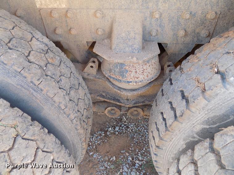 image for item DD5347 1998 Freightliner FL80 dump truck