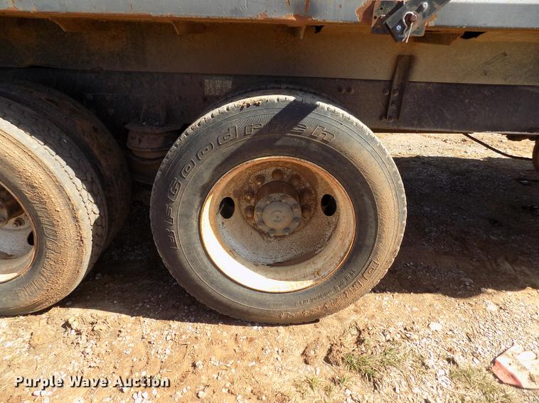 image for item DD5347 1998 Freightliner FL80 dump truck