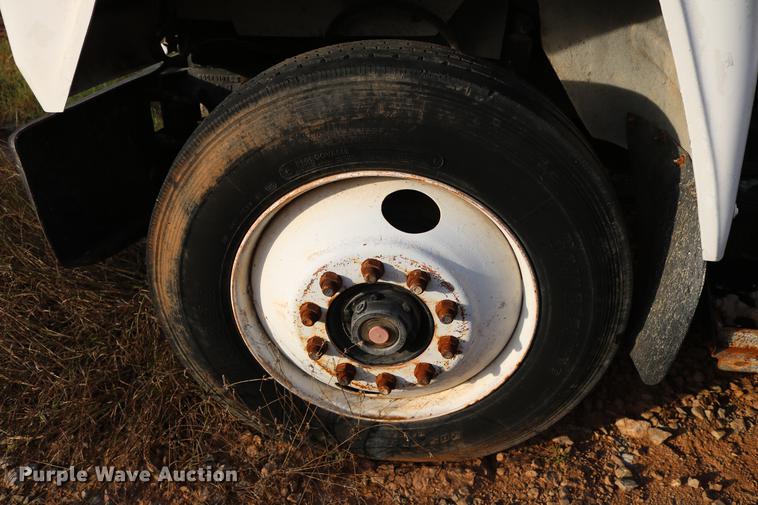 image for item DD5356 1989 Mack R690ST semi truck