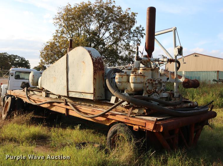 image for item DD5357 Flatbed trailer