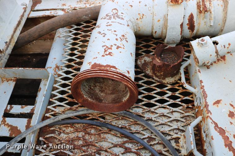 image for item DD5357 Flatbed trailer