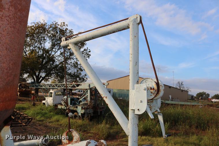 image for item DD5357 Flatbed trailer