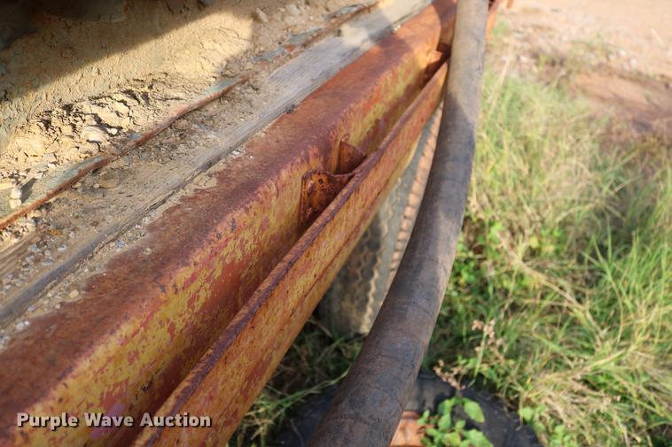 image for item DD5357 Flatbed trailer