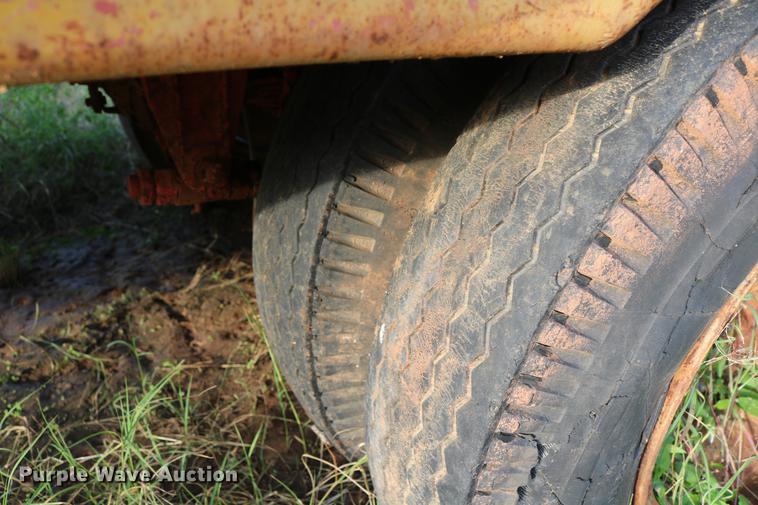 image for item DD5357 Flatbed trailer