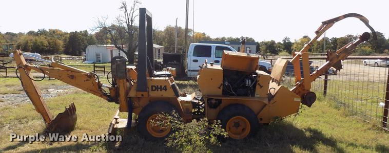 image for item DD5373 1980 Case DH4 trencher