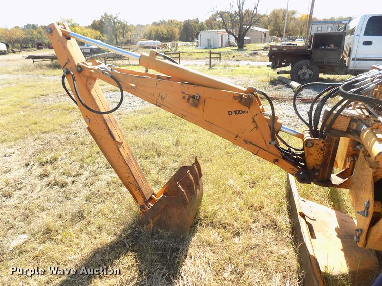 image for item DD5373 1980 Case DH4 trencher