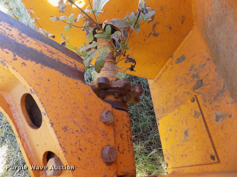 image for item DD5373 1980 Case DH4 trencher