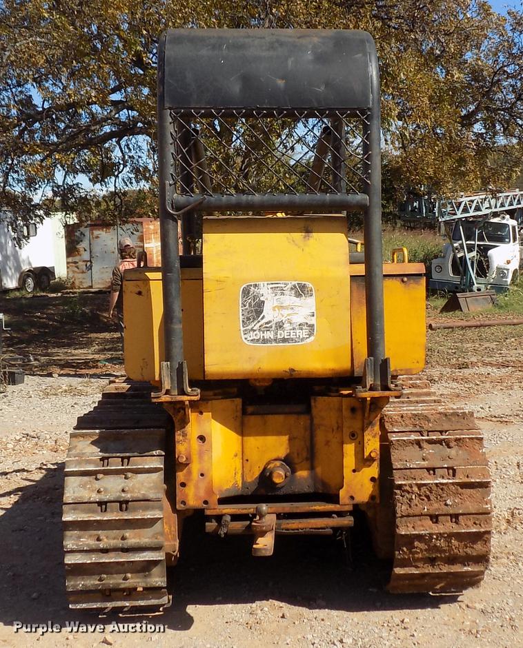 image for item DD5378 John Deere 450B dozer