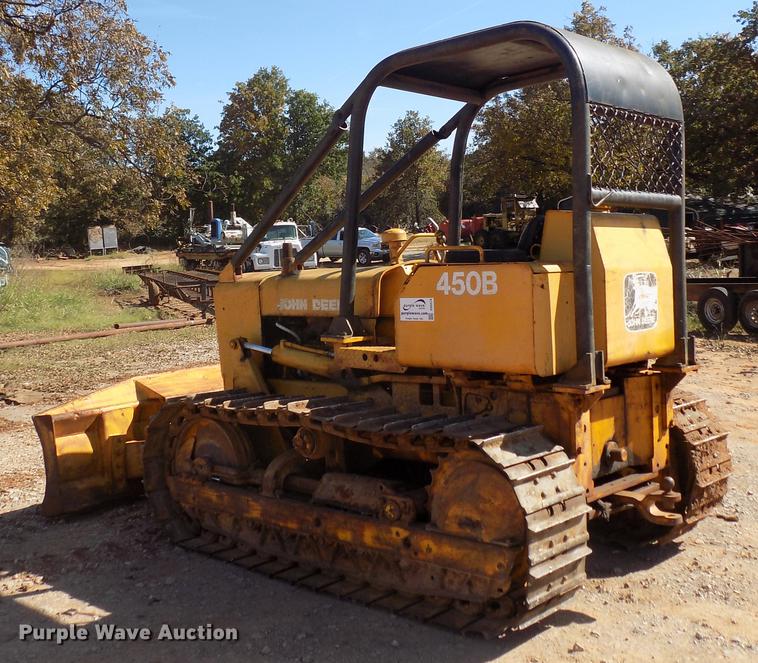 image for item DD5378 John Deere 450B dozer