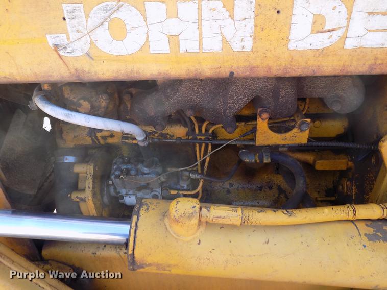 image for item DD5378 John Deere 450B dozer