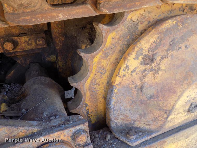 image for item DD5378 John Deere 450B dozer