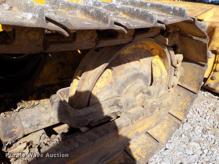 image for item DD5378 John Deere 450B dozer