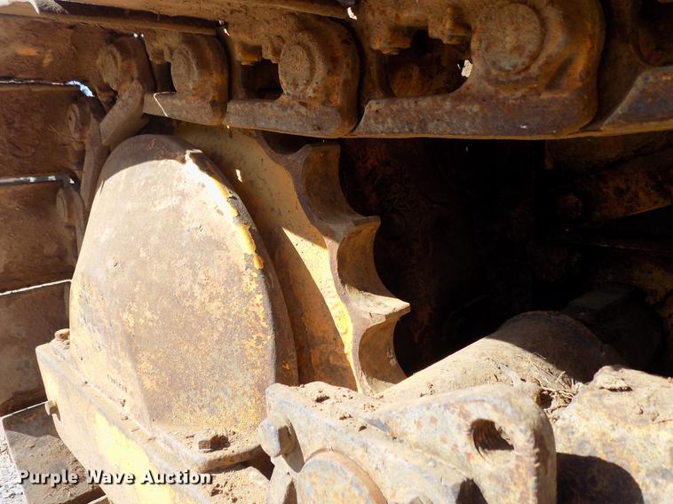 image for item DD5378 John Deere 450B dozer