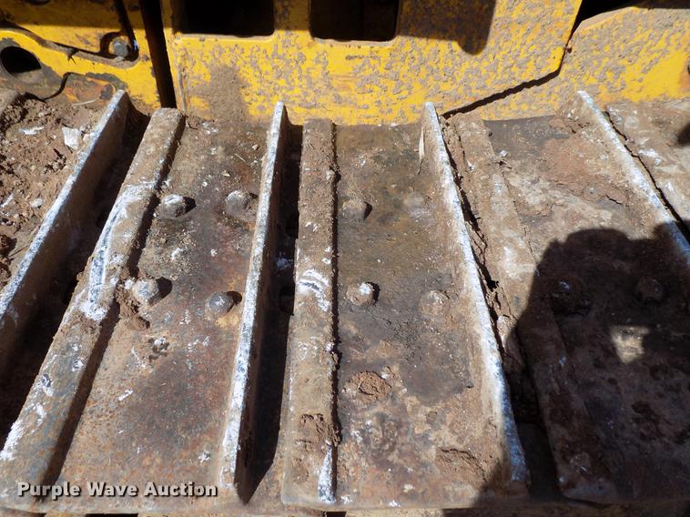 image for item DD5378 John Deere 450B dozer