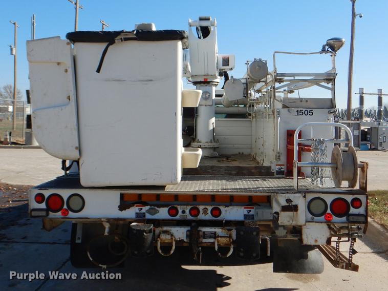 image for item DD8934 2008 Ford F550 Super Duty XL bucket truck