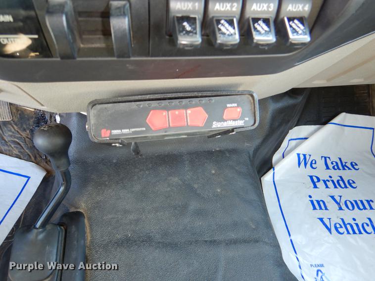 image for item DD8934 2008 Ford F550 Super Duty XL bucket truck