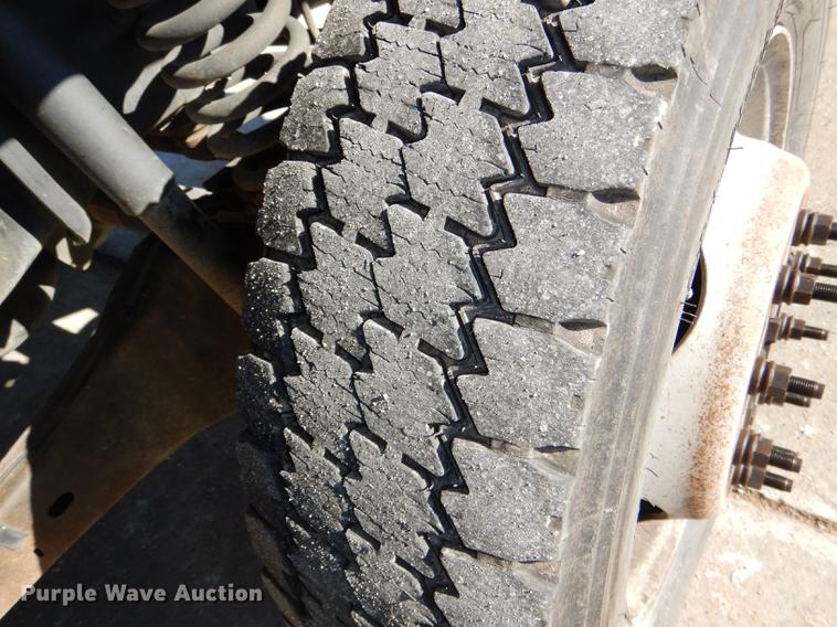 image for item DD8934 2008 Ford F550 Super Duty XL bucket truck