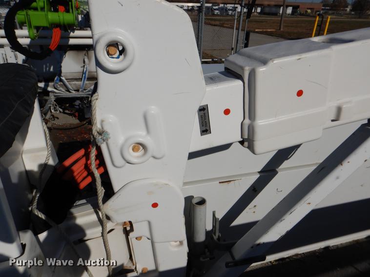 image for item DD8934 2008 Ford F550 Super Duty XL bucket truck