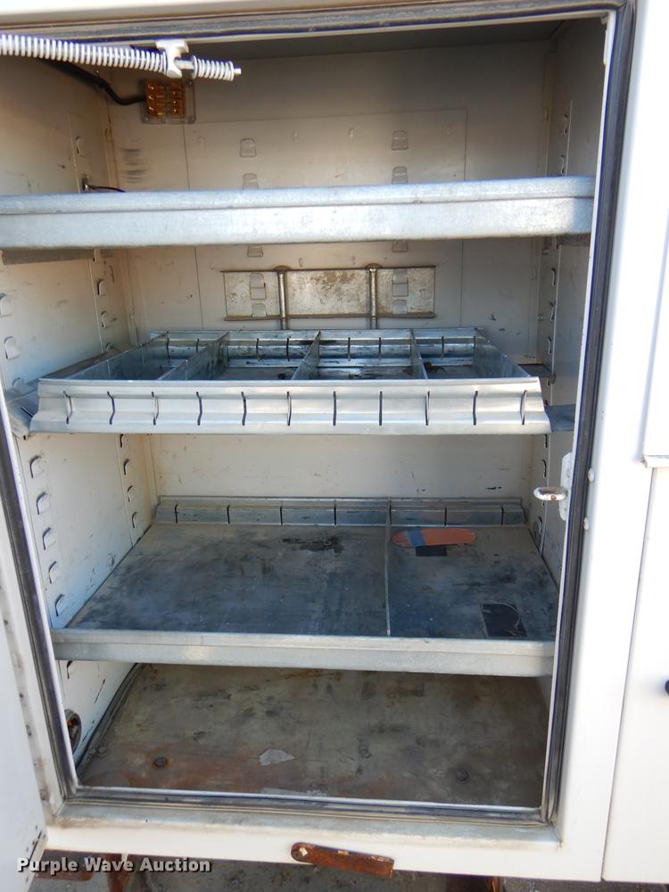 image for item DD8934 2008 Ford F550 Super Duty XL bucket truck