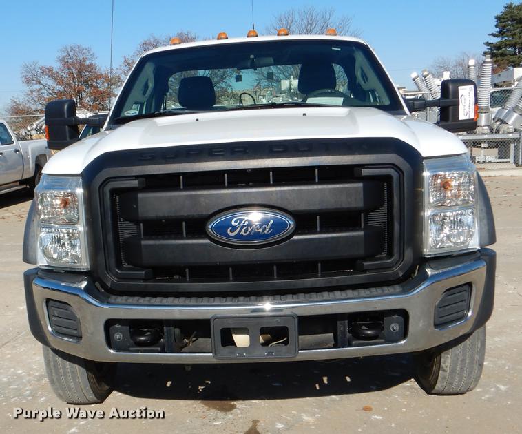 image for item DD8959 2012 Ford F550 Super Duty truck cab and chassis