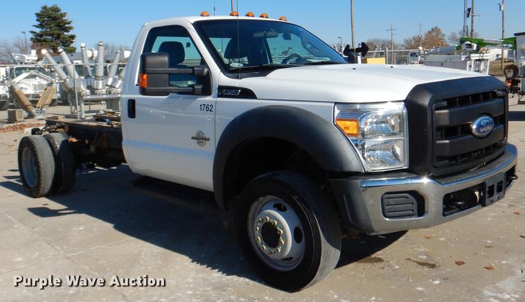image for item DD8959 2012 Ford F550 Super Duty truck cab and chassis
