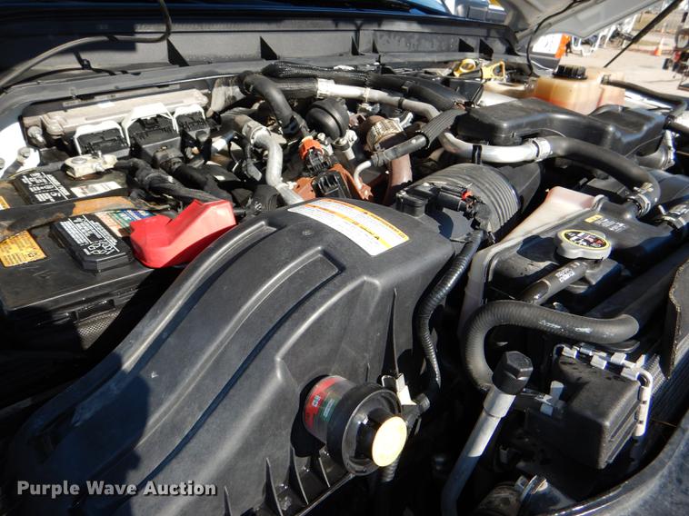 image for item DD8959 2012 Ford F550 Super Duty truck cab and chassis