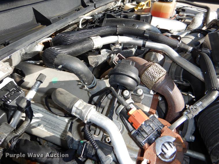 image for item DD8959 2012 Ford F550 Super Duty truck cab and chassis