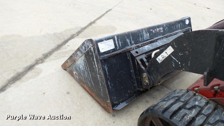 image for item DE4940 2013 Toro TX525 compact utility loader