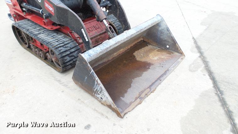 image for item DE4940 2013 Toro TX525 compact utility loader