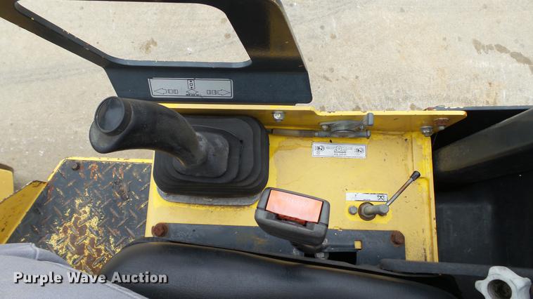 image for item DE4943 2006 Bomag BW900-2 double drum vibratory roller