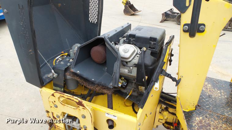 image for item DE4943 2006 Bomag BW900-2 double drum vibratory roller