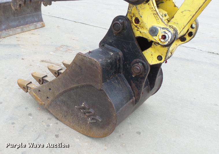 image for item DE4944 2011 Yanmar VI035-5B mini excavator