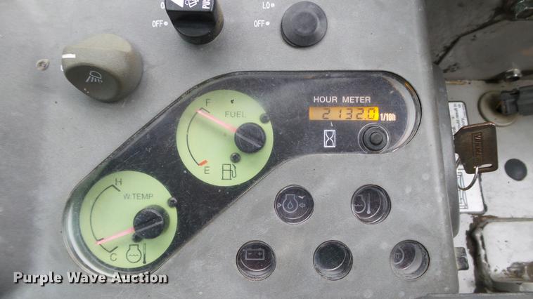 image for item DE4944 2011 Yanmar VI035-5B mini excavator