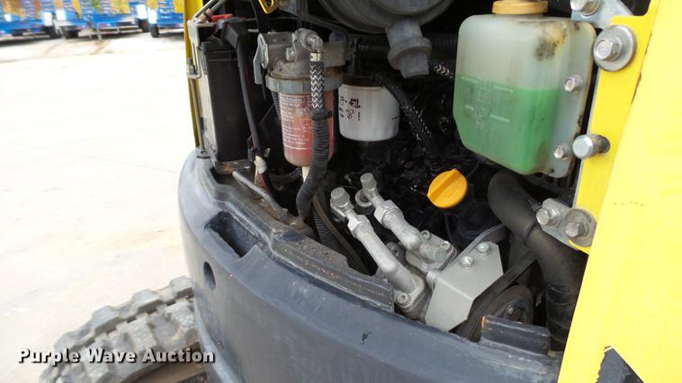 image for item DE4944 2011 Yanmar VI035-5B mini excavator