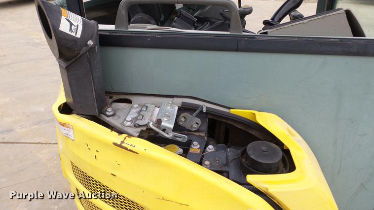 image for item DE4944 2011 Yanmar VI035-5B mini excavator