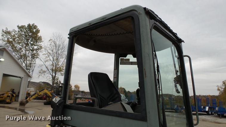 image for item DE4944 2011 Yanmar VI035-5B mini excavator