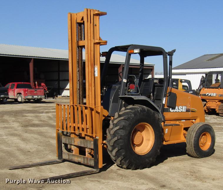 image for item DE5927 2010 Case 588G forklift